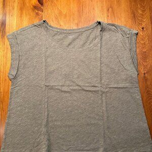 Garnet Hill Weekender Cropped Boxy Tee - size Large